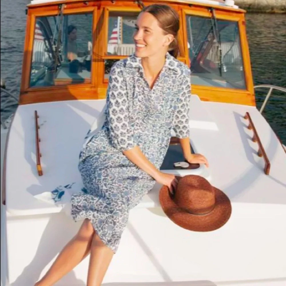 Lola hat from Tuckernuck Wide-Brim Straw Fedora in Rust with Navy Band - Picture 5 of 11